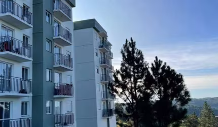 Apartamento com 2 quartos à venda na Avenida dos Metalúrgicos, 322, Santa Fé, Caxias do Sul, 59 m2 por R$ 180.000