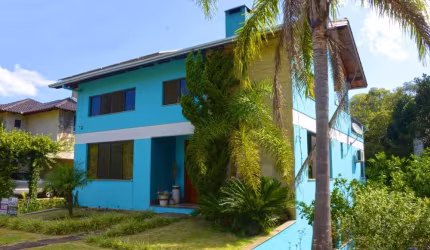 Casa com 3 quartos à venda na Estrada Estrada Capitão Gentil Machado de Godoy, 4500, Vila Elsa, Viamão, 345 m2 por R$ 950.000