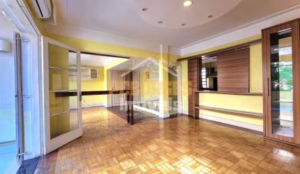 Apartamento com 2 quartos à venda na Rua Rua Garibaldi, 989, Floresta, Porto Alegre, 148 m2 por R$ 500.000