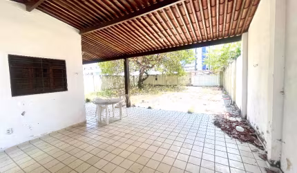 Casa com 3 quartos em Intermares