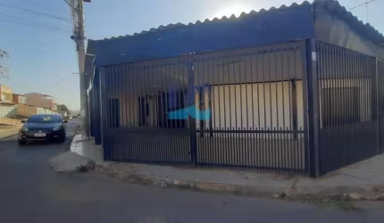 Casa para Venda em Brasília, Samambaia Norte (Samambaia), 3 dormitórios, 1 suíte, 3 banheiros, 4 vagas