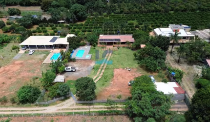Chácara para Venda em Brasília, Setor Sul (Brazlândia), 3 dormitórios, 1 suíte, 2 banheiros, 6 vagas