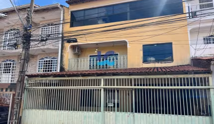 Sobrado para Venda em Brasília, Riacho Fundo I, 4 dormitórios, 1 suíte, 3 banheiros, 3 vagas