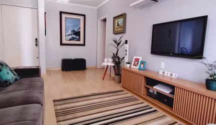 APARTAMENTO CENTRAL Á VENDA