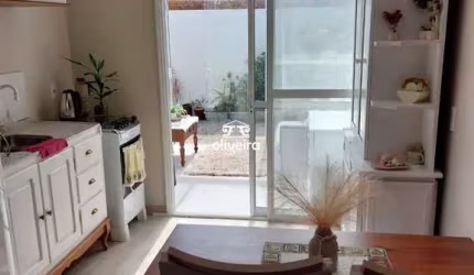 CASA COM AUMENTO NO CONDOMÍNIO MORADAS CLUBE II