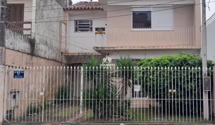 CASA SOBRADO PRÓXIMO COLÉGIO ADVENTISTA E AVENIDA BENTO GONÇALVES