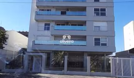Amplo apartamento de alto padrão meia quadra Av. Dom Joaquim