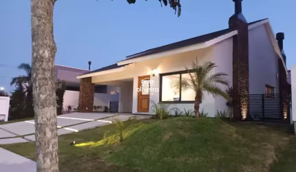 CASA TÉRREA no ALPHAVILLE