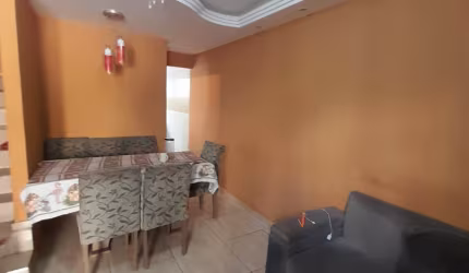 Casa á venda no condomínio Parque dos sonhos em ferraz