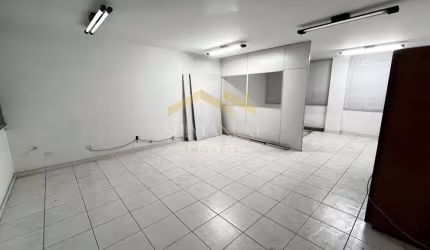 Sala Comercial/Usada para Venda em Santo André, Centro, 1 banheiro