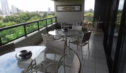 Apartamento de luxo com 4 suítes e 5 vagas de garagem no EDF. Terra Brasilis em Casa Forte