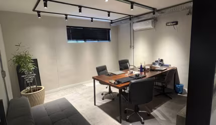 Escritório  Comercial - Toda reformada e Decorada - Piedade