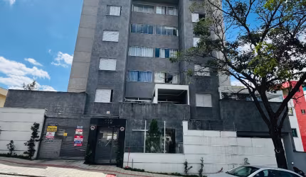 Apartamento no bairro Cabral