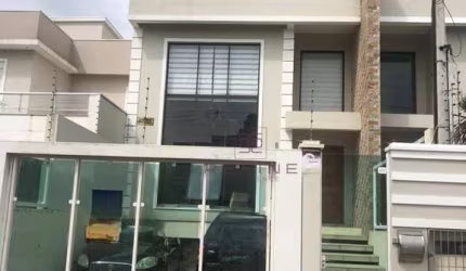 Sobrado à venda, 157 m² por R$ 690.000,00 - Dom Feliciano - Gravataí/RS
