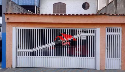 Sobrado com 3 dormitórios à venda, 167 m² por R$ 640.000 - Demarchi - São Bernardo do Campo/SP