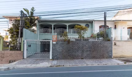 Casa com 3 quartos para alugar na Rua Santo Antônio, 1211, Barreiros, São José, 182 m2 por R$ 4.950