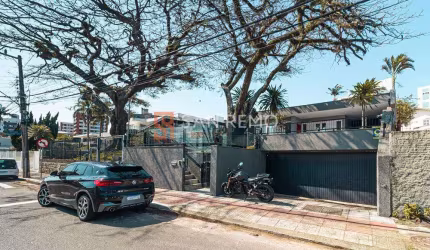 Casa com 4 quartos à venda na Rua José Lins do Rêgo, 278, Bom Abrigo, Florianópolis, 330 m2 por R$ 2.240.000