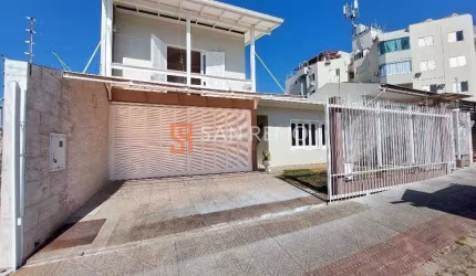 Casa com 4 quartos à venda na Rua Gustavo Barroso, 187, Capoeiras, Florianópolis, 405 m2 por R$ 1.800.000