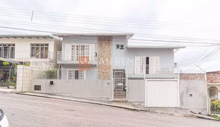 Casa com 4 quartos à venda na Rua Francisco Belmiro, 77, Capoeiras, Florianópolis, 262 m2 por R$ 1.300.000