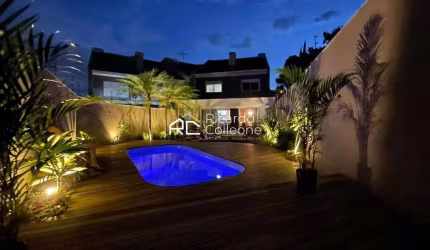 Casa Triplex Alto Padrão no Bairro Ecoville – 247m² Privativos