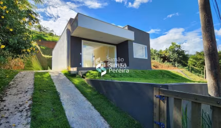Chácara para venda possui 2.940m² com 2 quartos em condomínio fechado em Simão Pereira - MG