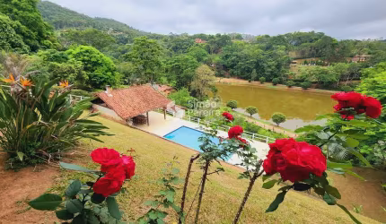 OPORTUNIDADE!!! Chácara à venda em condomínio fechado , Simão Pereira, MG