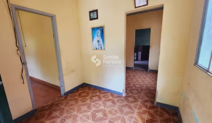 Casa à venda, centro, Simão Pereira, MG
