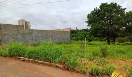 Terreno em Caldas Novas no Bairro do Turista II com 2.432m² mais área verde
