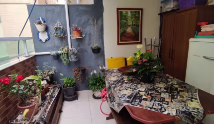 Casa triplex nas Astúrias Guarujá