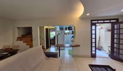Casa de Condomínio com 4 quartos à venda em Belo Horizonte