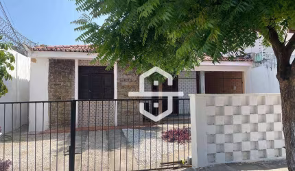 Casa com 4 dormitórios para alugar, 229 m² por R$ 2.629,03/mês - Papicu - Fortaleza/CE