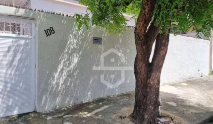 Casa com 3 dormitórios para alugar, 105 m² por R$ 1.874/mês - Presidente Kennedy - Fortaleza/CE