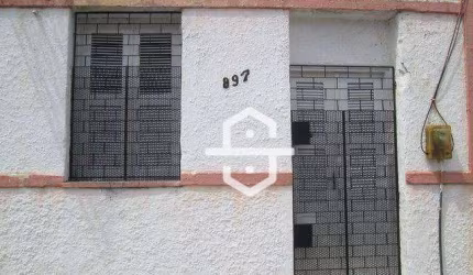 Casa com 1 dormitório para alugar, 36 m² por R$ 574,69/mês - José Bonifácio - Fortaleza/CE
