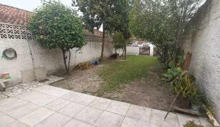 Casa á venda no balneário Ipanema