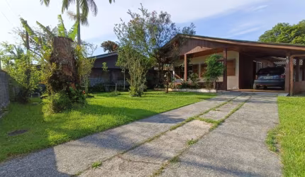 Casa a venda em Pontal do Paraná