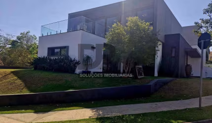 Sobrado à venda em Campinas, Residencial Parque dos Alecrins, com 3 suítes, com 285.22 m²