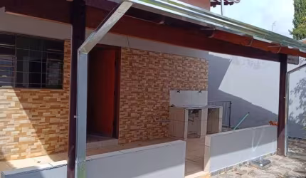 Casa com 3 quartos à venda na 25, 4, Chácaras Americanas, Anápolis por R$ 320.000