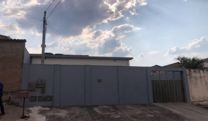 Casa com 2 quartos à venda na Miguel Rodrigues, 200, Vila João Luiz de Oliveira, Anápolis por R$ 310.000