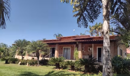 Chácara / sítio com 4 quartos à venda na Condomínio Lago Azul, 8, Zona Rural, Gameleira de Goiás por R$ 999.000