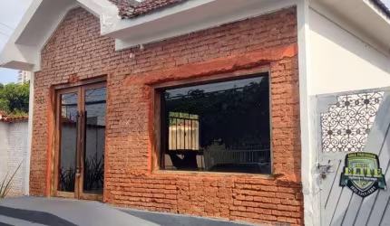Casa comercial com 2 salas à venda na Benedito Borges de Almeida, 222, Jundiaí, Anápolis por R$ 1.300.000