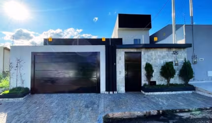 Casa com 3 quartos à venda na Perúcia, 10, Jardim Itália, Anápolis por R$ 450.000
