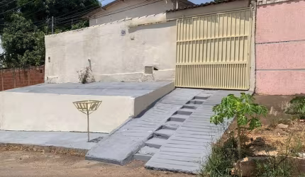 Casa com 2 quartos à venda na Severiano Pereira da Costa, 7, Jardim Santa Cecília, Anápolis por R$ 160.000