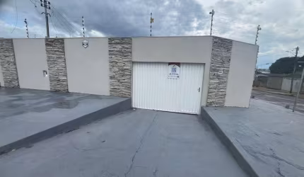 Casa com 3 quartos para alugar na Comercial Casa 01 Lt, 17, Lourdes, Anápolis por R$ 1.700