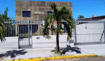 Prédio com 8 salas para alugar na Arlindo Costa, 298, Jundiaí, Anápolis por R$ 7.000