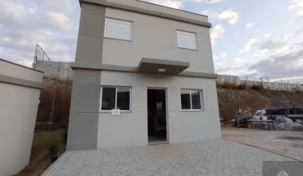 Casa em Condomínio em São José, Poços de Caldas/MG