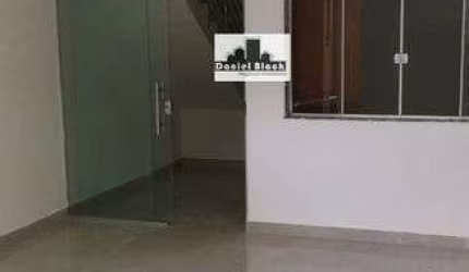 Casa com 3 quartos e 3 banheiros localizada no bairro Liberdade, Santa Luzia.