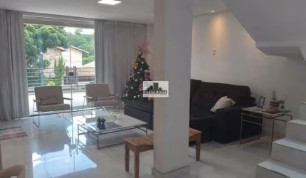 Casa com 4 Quartos à venda, 420m² - Central Parque