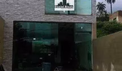 Casa com 3 quartos localizada no bairro Liberdade.