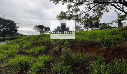 Lote de Esquina 438m² no Condomínio Vitória Tênis Prime - Pedro Leopoldo