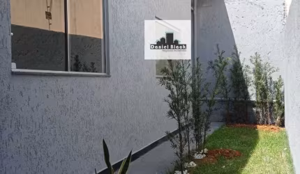 Linda Casa no Jardim Imperial, 2 Quartos, Área Gourmet – R$399.000
